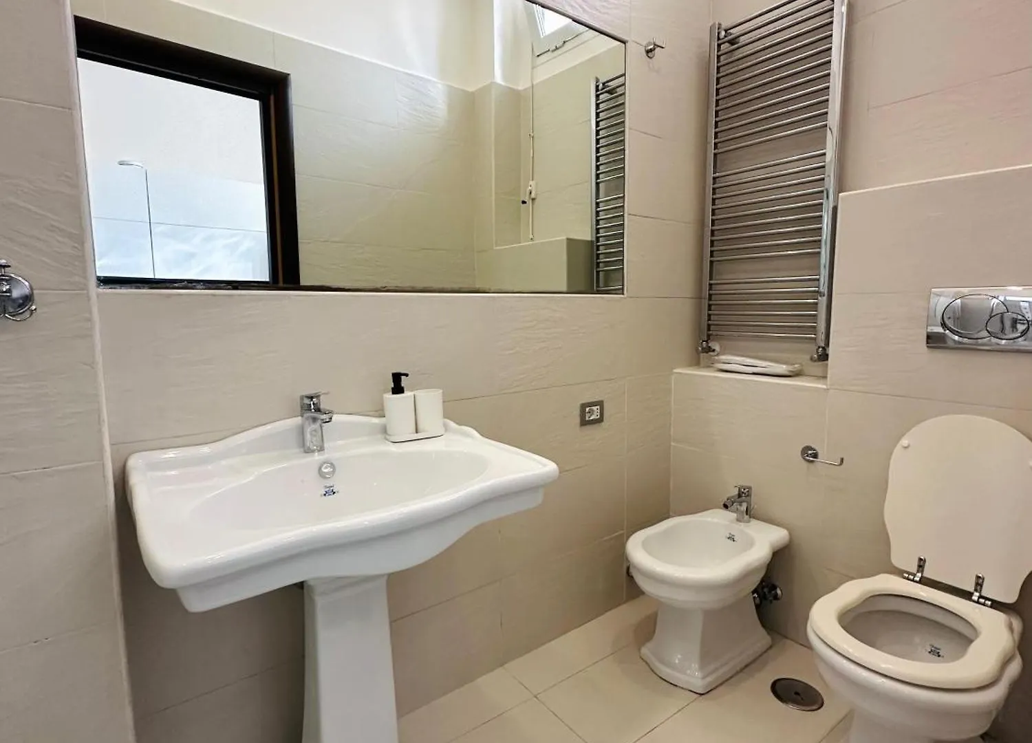 Suite House Lido di Ostia Apartment